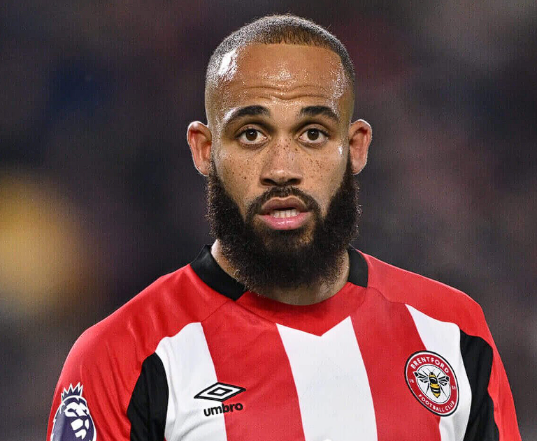 卡斯卡里诺论断：姆伯莫或成曼联未来关键，B费地位受挑战